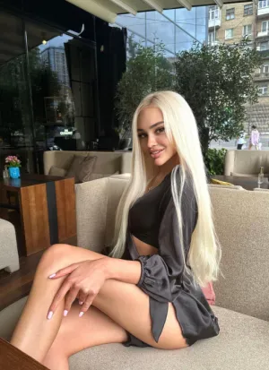 проститутка Каролина, 19, Балаково